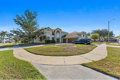 11429 Zenith Circle, Tampa, FL 33635 - Photo 2
