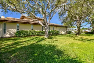 10073 S Yacht Club Dr, Treasure Island, FL 33706 - Photo 48