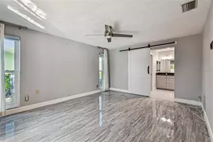 10073 S Yacht Club Dr, Treasure Island, FL 33706 - Photo 20