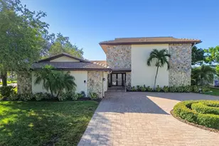 10073 S Yacht Club Dr, Treasure Island, FL 33706 - Photo 52