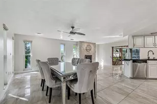 10073 S Yacht Club Dr, Treasure Island, FL 33706 - Photo 16