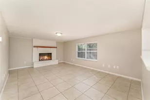 938 Golden Rule Ct S, Lakeland, FL 33803 - Photo 8