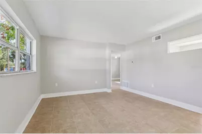7243 Royal Palm Drive, New Port Richey, FL 34652 - Photo 8