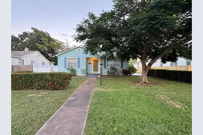 4014 Grove Street S, Saint Petersburg, FL 33705 - Photo 1