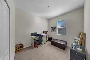 2408 Nighthawk Landing Ct, Ruskin, FL 33570 - Photo 30