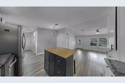 8304 Fantasia Park Way, Riverview, FL 33578 - Photo 16