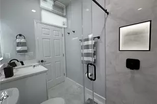 313 SE 31st Terrace, Cape Coral, FL 33904 - Photo 22