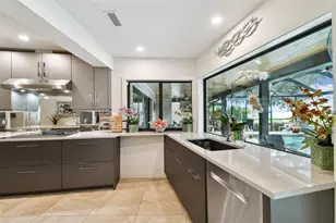 4202 Saltwater Blvd, Tampa, FL 33615 - Photo 6