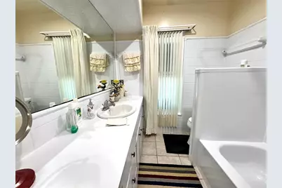 5210 Jersey Avenue S, Gulfport, FL 33707 - Photo 14