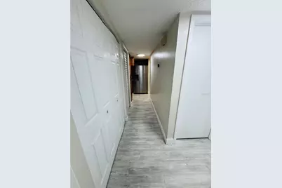 4724 Christa Court #322, Tampa, FL 33614 - Photo 8