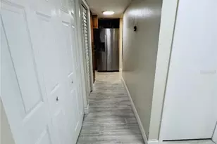 4724 Christa Ct, Tampa, FL 33614 - Photo 8