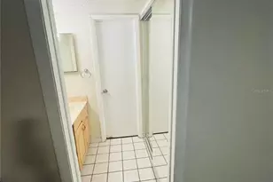 4724 Christa Ct, Tampa, FL 33614 - Photo 14