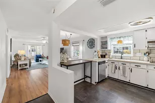 200 Glennes Ln, Dunedin, FL 34698 - Photo 8