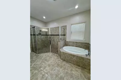 6104 Champions Row Street, Bradenton, FL 34210 - Photo 12