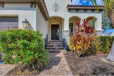 6104 Champions Row Street, Bradenton, FL 34210 - Photo 6