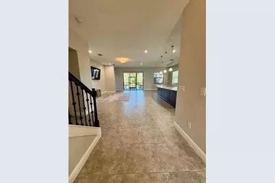 6104 Champions Row Street, Bradenton, FL 34210 - Photo 4