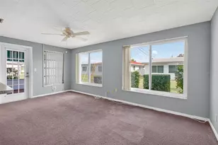 9481 45th Pl N, Pinellas Park, FL 33782 - Photo 8
