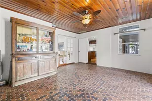 8231 36th Ave N, Saint Petersburg, FL 33710 - Photo 20