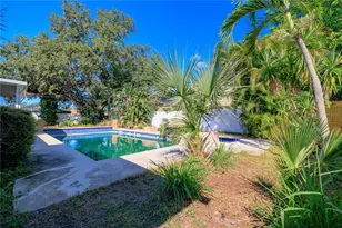 8231 36th Ave N, Saint Petersburg, FL 33710 - Photo 18