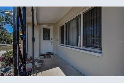 8601 139th Street, Seminole, FL 33776 - Photo 14