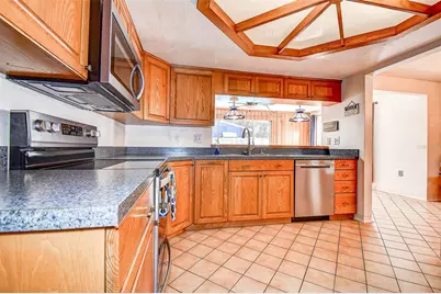 8601 139th Street, Seminole, FL 33776 - Photo 32