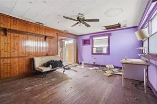 2733 34th Ave N, Saint Petersburg, FL 33713 - Photo 2