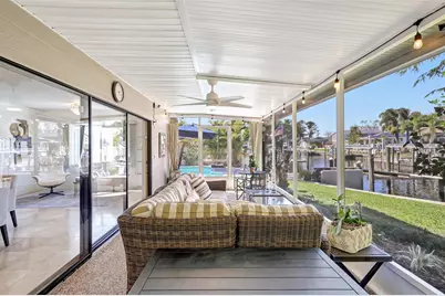 1389 47th Avenue NE, Saint Petersburg, FL 33703 - Photo 14