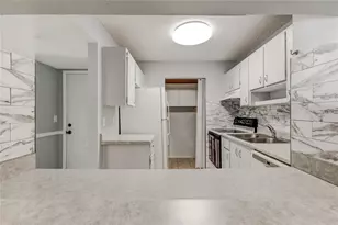 3277 Fox Chase Circle N, Palm Harbor, FL 34683 - Photo 16