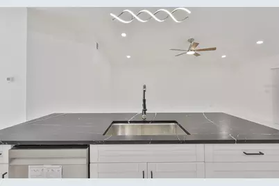 4423 Horseshoe Pick Lane, Valrico, FL 33594 - Photo 18