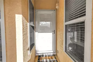 6311 99th Way N, Saint Petersburg, FL 33708 - Photo 8