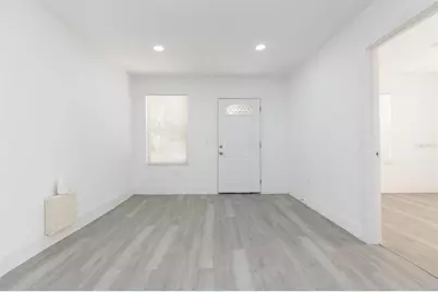 8204 N 10th, Tampa, FL 33604 - Photo 8