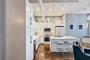 175 2nd St S, Saint Petersburg, FL 33701 - Photo 10