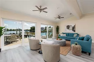 1440 Sea Gull Dr S, Saint Petersburg, FL 33707 - Photo 10