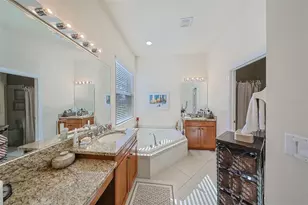 15948 Cobble Mill Dr, Wimauma, FL 33598 - Photo 16