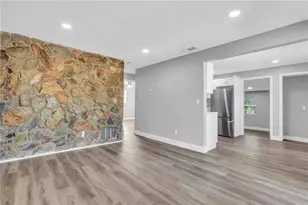 4536 12th Ave S, Saint Petersburg, FL 33711 - Photo 2