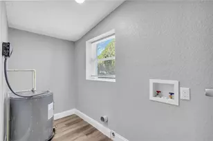 4536 12th Ave S, Saint Petersburg, FL 33711 - Photo 16