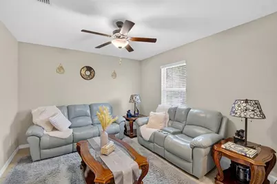 31783 Sun Kettle Loop, Wesley Chapel, FL 33545 - Photo 6