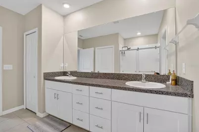 31783 Sun Kettle Loop, Wesley Chapel, FL 33545 - Photo 22