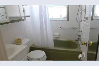 7809 38th Terrace N, Saint Petersburg, FL 33709 - Photo 10