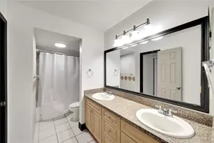 6301 Newtown Cir, Tampa, FL 33615 - Photo 40