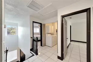 6301 Newtown Cir, Tampa, FL 33615 - Photo 38