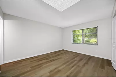 5870 56th Avenue N #D205, Kenneth City, FL 33709 - Photo 16