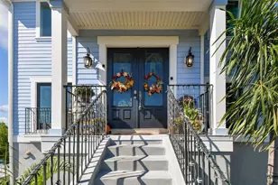 1602 Seabreeze Dr, Tarpon Springs, FL 34689 - Photo 4