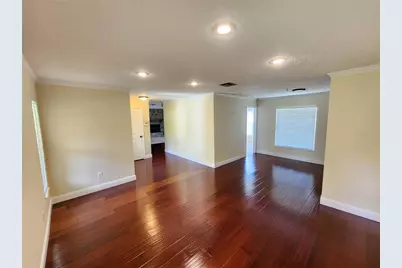 2403 Stonehill Avenue, Valrico, FL 33594 - Photo 4