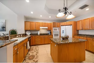 17735 Gulf Boulevard #304, Redington Shores, FL 33708 - Photo 20