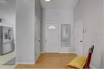 2524 Wrencrest Circle, Valrico, FL 33596 - Photo 4