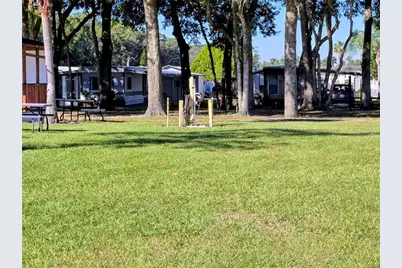 6307 Wealthy Lane, Zephyrhills, FL 33542 - Photo 32