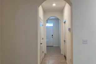 3816 Vignoble Ln, Brandon, FL 33511 - Photo 4