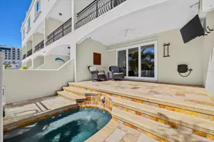 125 Brightwater Dr, Clearwater Beach, FL 33767 - Photo 30
