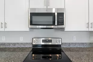 675 Argyll Dr, Spring Hill, FL 34609 - Photo 20